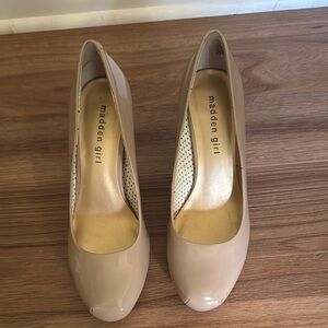 Madden Girl Tan Heels Classic Suede Design